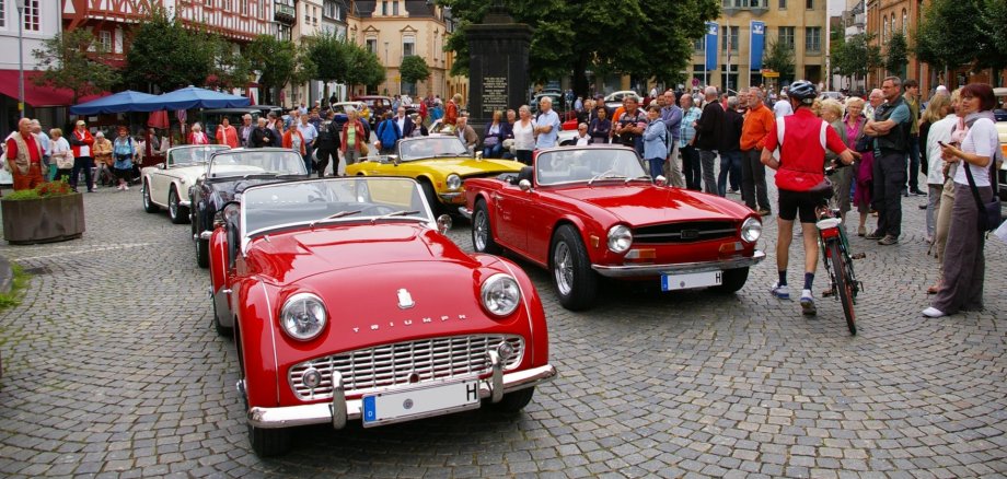 Das 16. Oldtimertreffen in Boppard am Rhein findet statt am Samstag, 19. Juli 2025, von 10 bis 16 Uhr und ist Muss für Fans der klassischen Automobilgeschichte. 