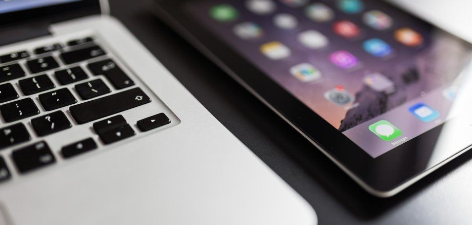 Die Gruppe "EDV und Neue Medien" trifft sich auch im November wieder in der Stadthalle Boppard. Die Gruppe "EDV und Neue Medien" trifft sich auch im November wieder in der Stadthalle Boppard.