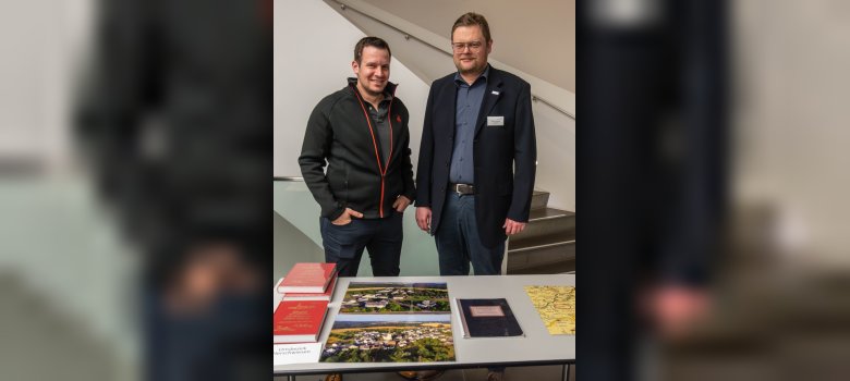 Auch der Ortsbezirk Herschwiesen hatte einen Schautisch vorbereitet. Auch der Ortsbezirk Herschwiesen hatte einen Schautisch vorbereitet.