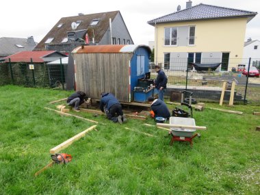 Auch der in die Jahre gekommene Bauwagen auf dem Außengelände wurde erneuert.