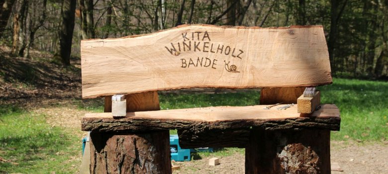Auch neue Waldbänke wurden gebaut.