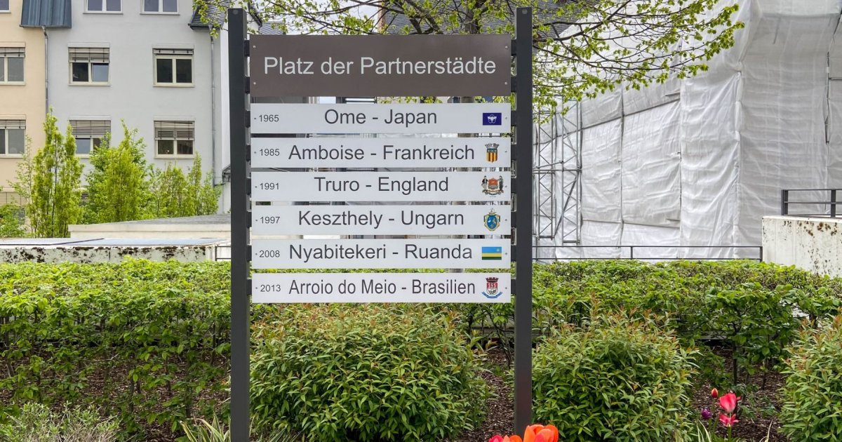Jugenddelegation aus der Partnerstadt Ome Bopparder Gastfamilien