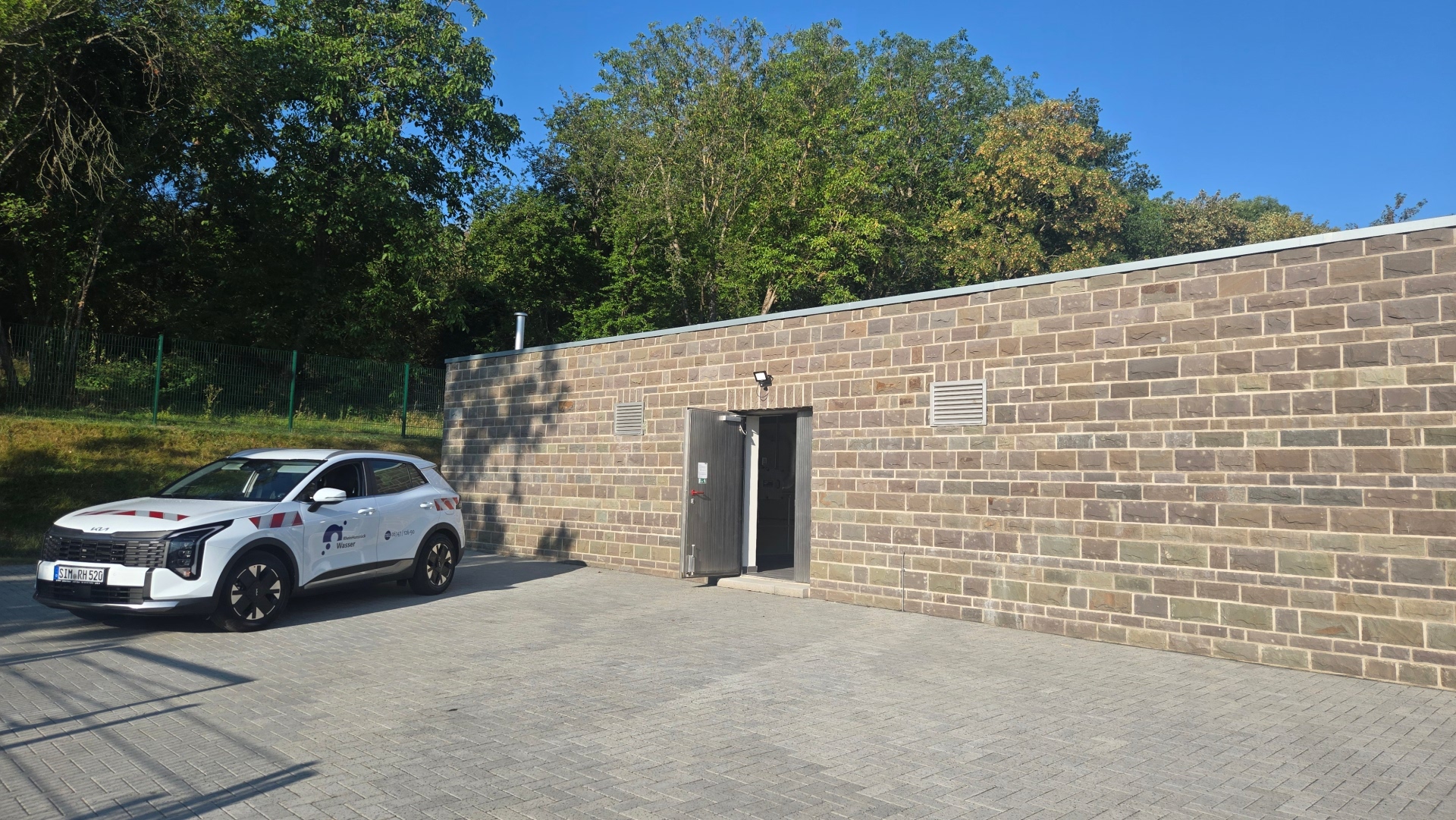 Nach fast zwei Jahren Bauzeit und erfolgreichem Probebetrieb ist der neue Hochbehälter „Proffen“ in Boppard nun fester Bestandteil der Wasserversorgung der Stadt Boppard.