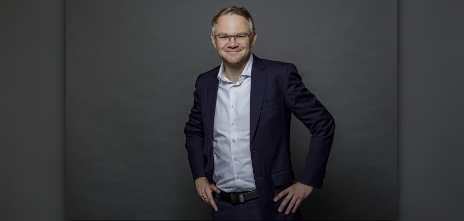 Martin Haller ist der Bürgerbeauftragte des Landes Rheinland-Pfalz und der Landespolizei. Er ist am 8. Juni 2026 in Boppard und steht für Gespräche bereit. 