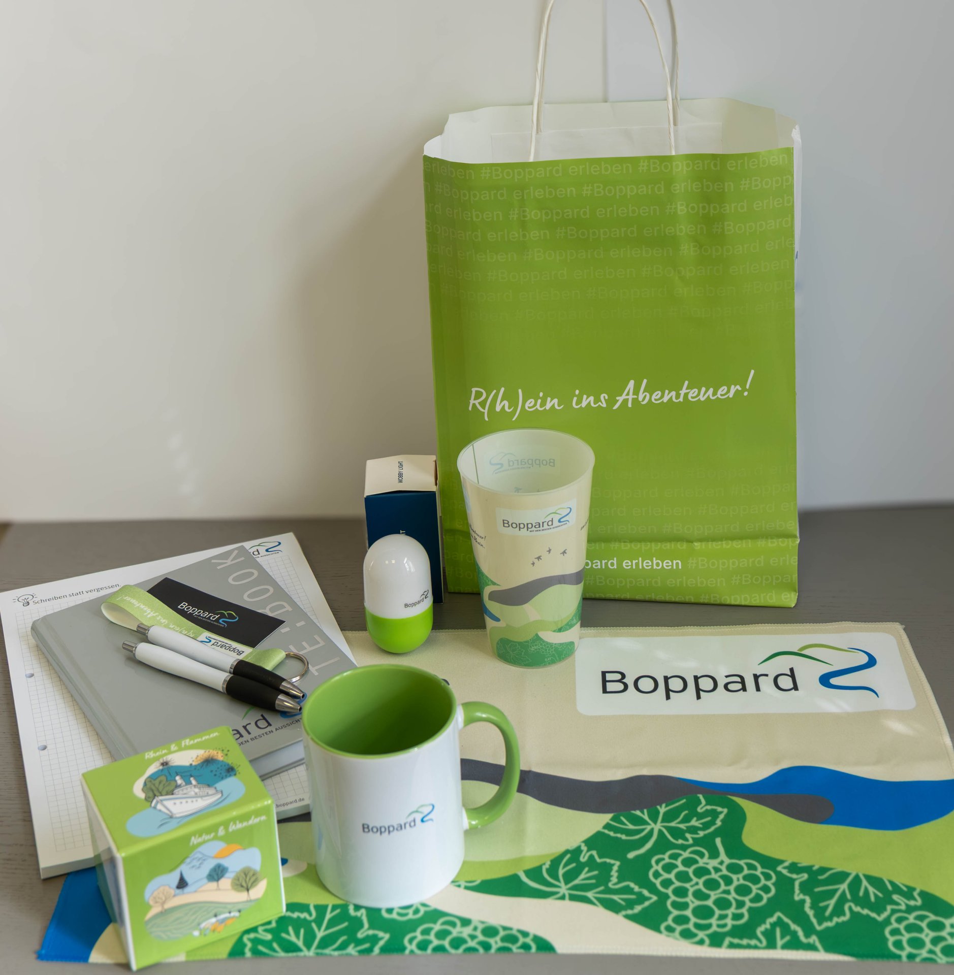 Die Stadt Boppard hat ein neues Merchandising-Paket zusammengestellt. Ab sofort ist es in der Tourist Information erhältlich