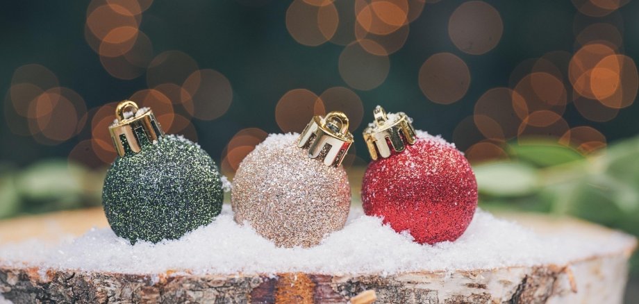 Die Tourist Information Boppard bedankt sich bei allen Gästen für das vergangene Jahr und wünscht allen frohe Weihnachten und einen guten Start ins neue Jahr.