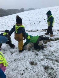Kinder im Schnee