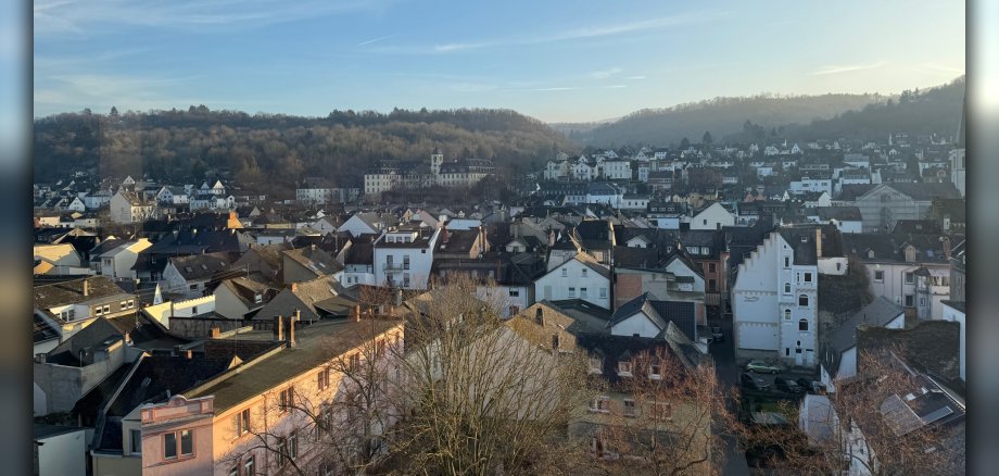 Wie wird in Zukunft das Thema Mobilität in Boppard gestaltet? Damit wird sich am 19. Mai 2025 ein Bürger-Workshop befassen. Die Themen reichen von Verkehr und Parkraum über Fuß- und Radverkehr bis hin zum Öffentlichen Nahverkehr. 