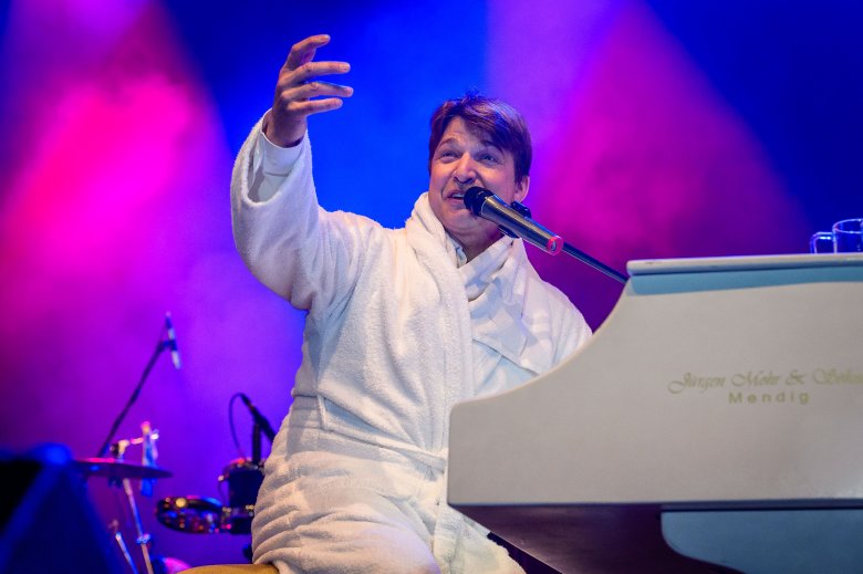 SahneMixx kommen am 11. Januar nach Boppard in die Stadthalle und präsentieren das Besten von Udo Jürgens.