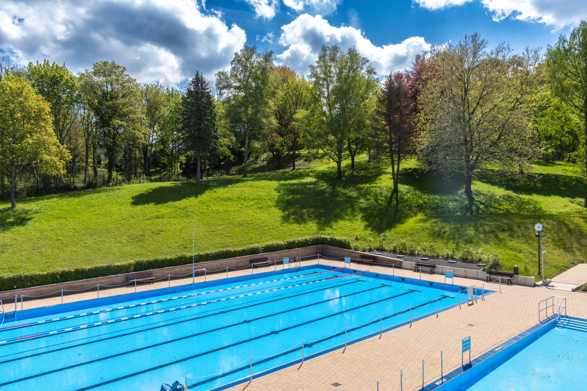 Das Thermalfreibad Boppard startet am 1. Mai 2025 in die neue Badesaison. Die genauen Öffnungszeiten werden noch bekannt gegeben. 
