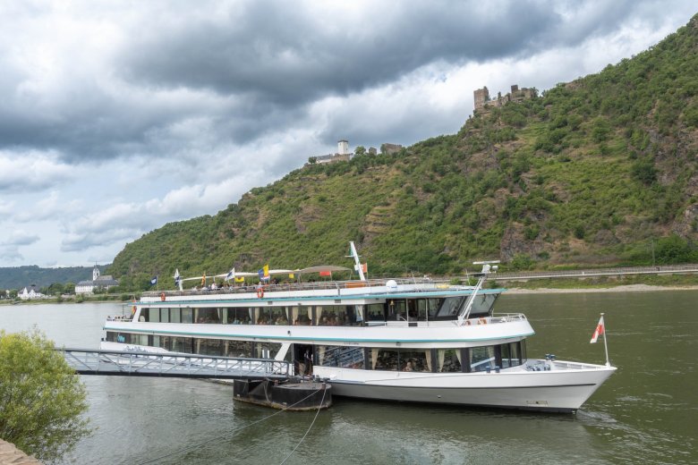 Die Seniorenausflüge 2025 waren wieder ein voller Erfolg. Insgesamt 650 Menschen nahmen daran teil und genossen eine dreistündige Schifffahrt mit anschließendem Essen und gemütlichem Beisammensein in der Stadthalle. Die Seniorenausflüge 2025 waren wieder ein voller Erfolg. Insgesamt 650 Menschen nahmen daran teil und genossen eine dreistündige Schifffahrt mit anschließendem Essen und gemütlichem Beisammensein in der Stadthalle.