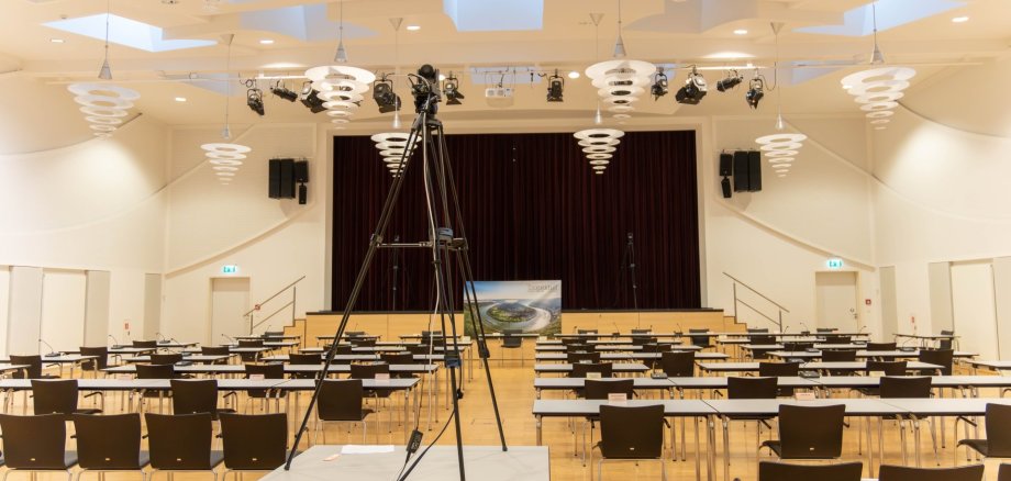 In einer Sondersitzung hat sich der Bopparder Stadtrat am 2. März 2026 erneut mit dem Erhalt des Bopparder Krankenhauses befasst.