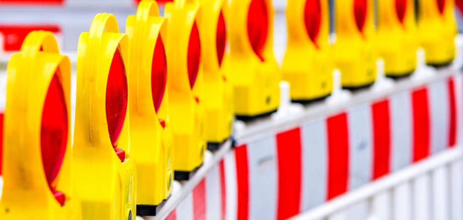 Wegen Leitungsverlegearbeiten für die Schiffsanlegestelle wird die Straße Untere Fraubachstraße im Bereich der Hausnummern 1 bis 5 in Boppard von Samstag, 7. März 2026, bis voraussichtlich Montag, 30. März 2026, voll gesperrt.