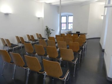 Trauzimmer.