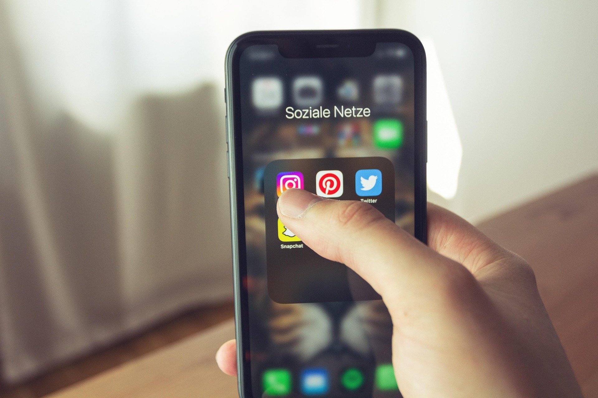 Beim nächsten Treffen geht es um das Thema: Digitaler Nachlass – Was passiert mit meinen Daten nach dem Tod?