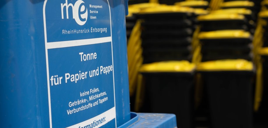 Wann sind die Abfuhrtermine im Jahr 2025? Darüber informiert der neue Abfallkalender, den die RHE Ende November mit der Deutschen Post unter anderem an die Bopparder Haushalte verschickt.